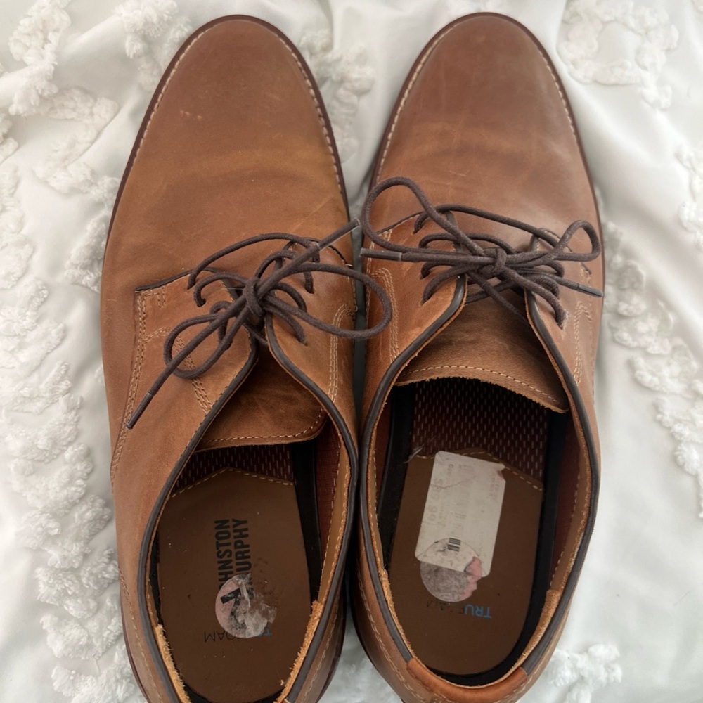 Johnston & Murphy Tan Leather Oxfords